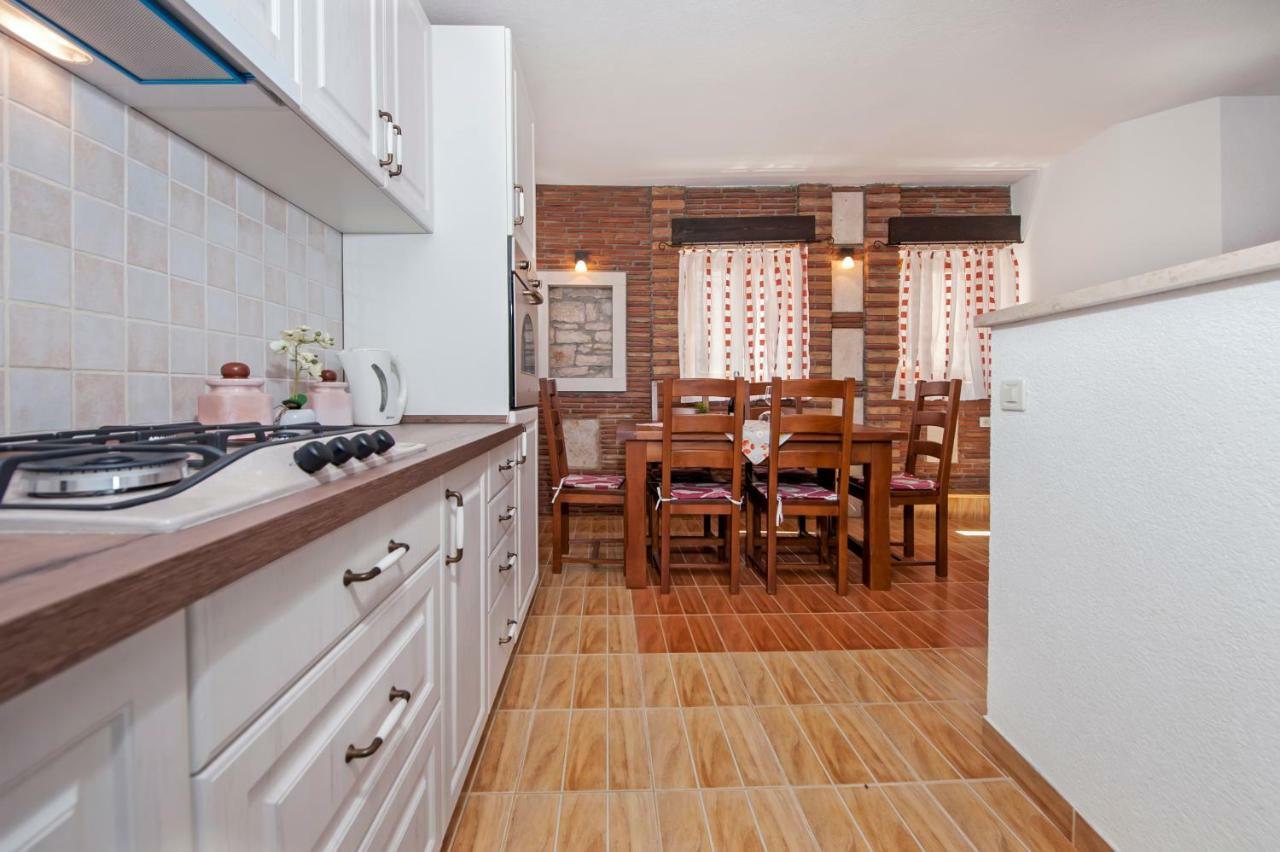 Guest house Ancient Stone 4*